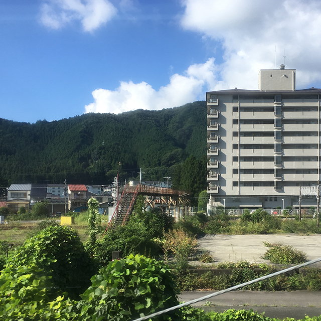 東武日光線からの車窓