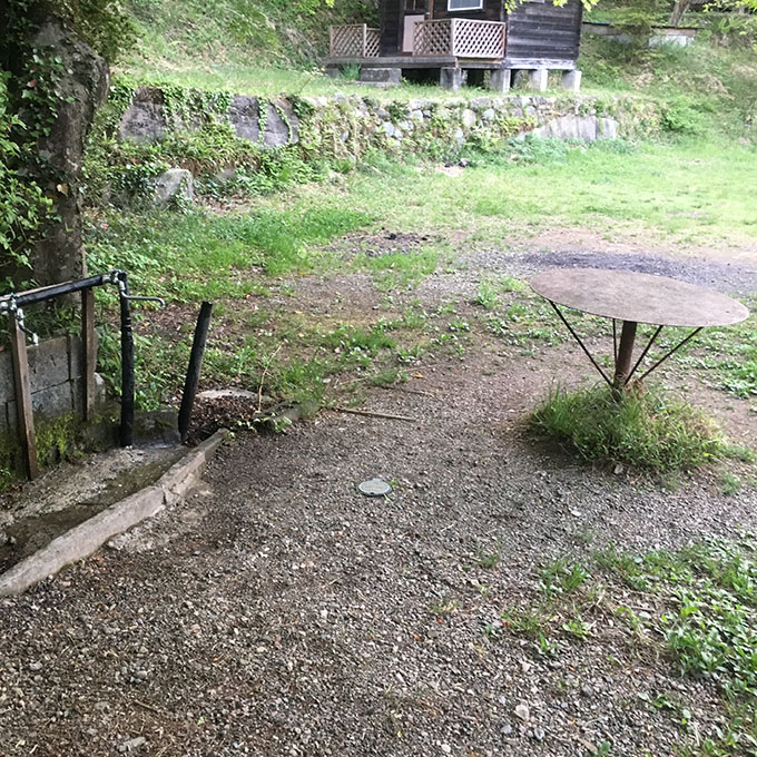 月川荘テーブル
