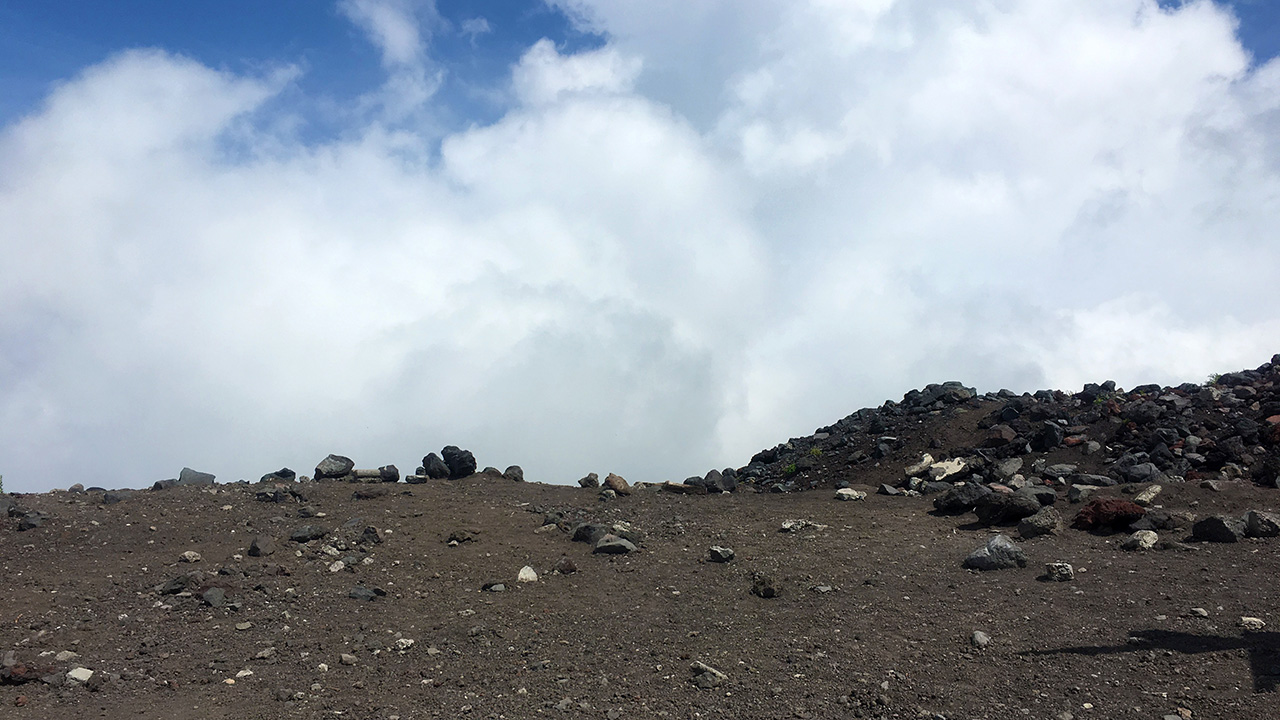 楽勝？　富士山へ行ってきた。山小屋の予約と道具の揃え方