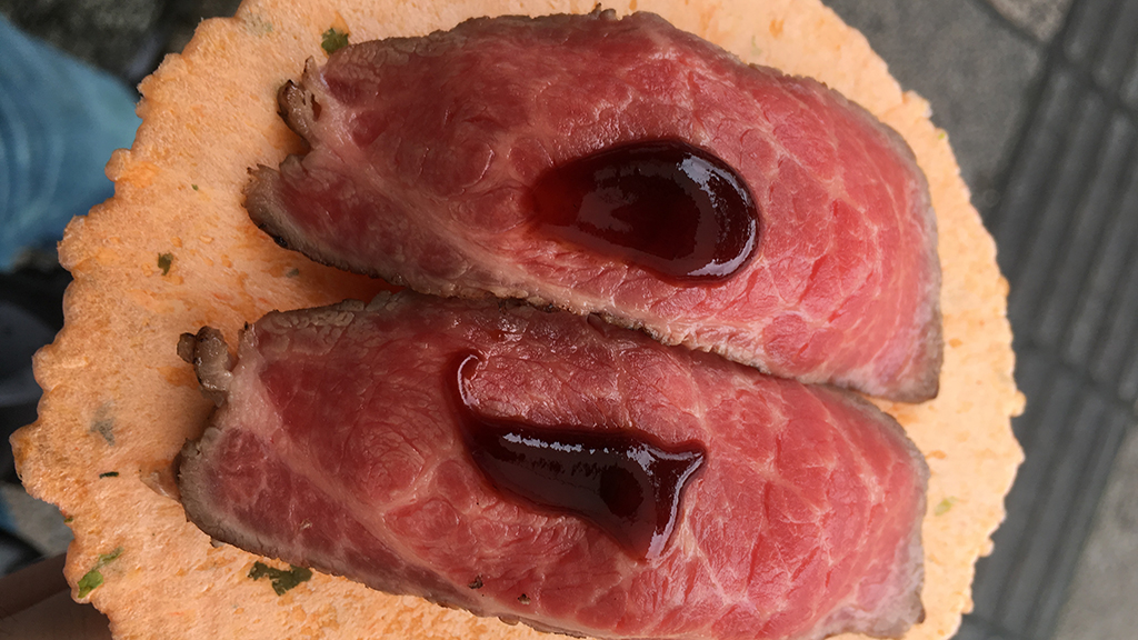 近江牛のお寿司
